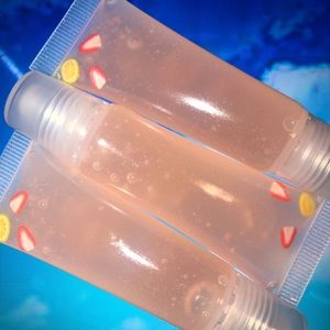 Strawberry lemonade lipgloss